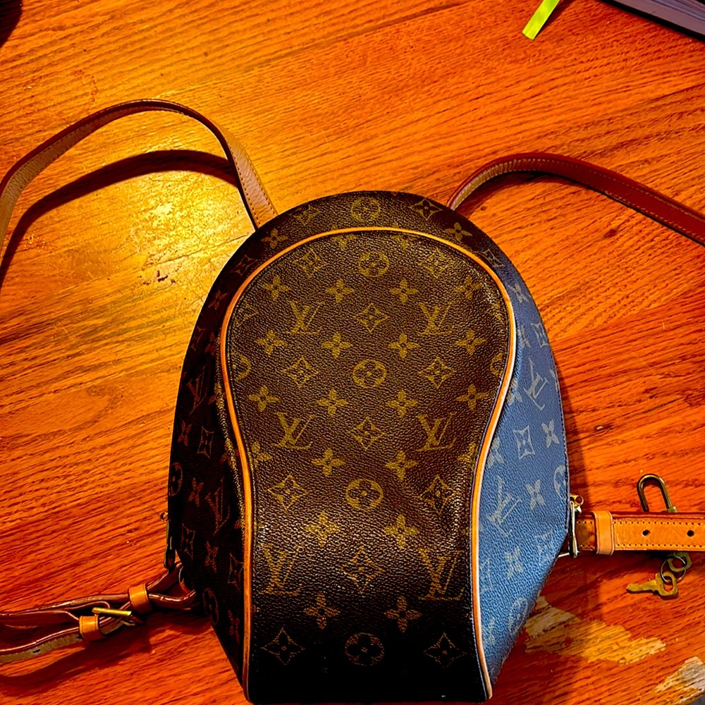 Louis Vuitton Ellipse backpack with lock